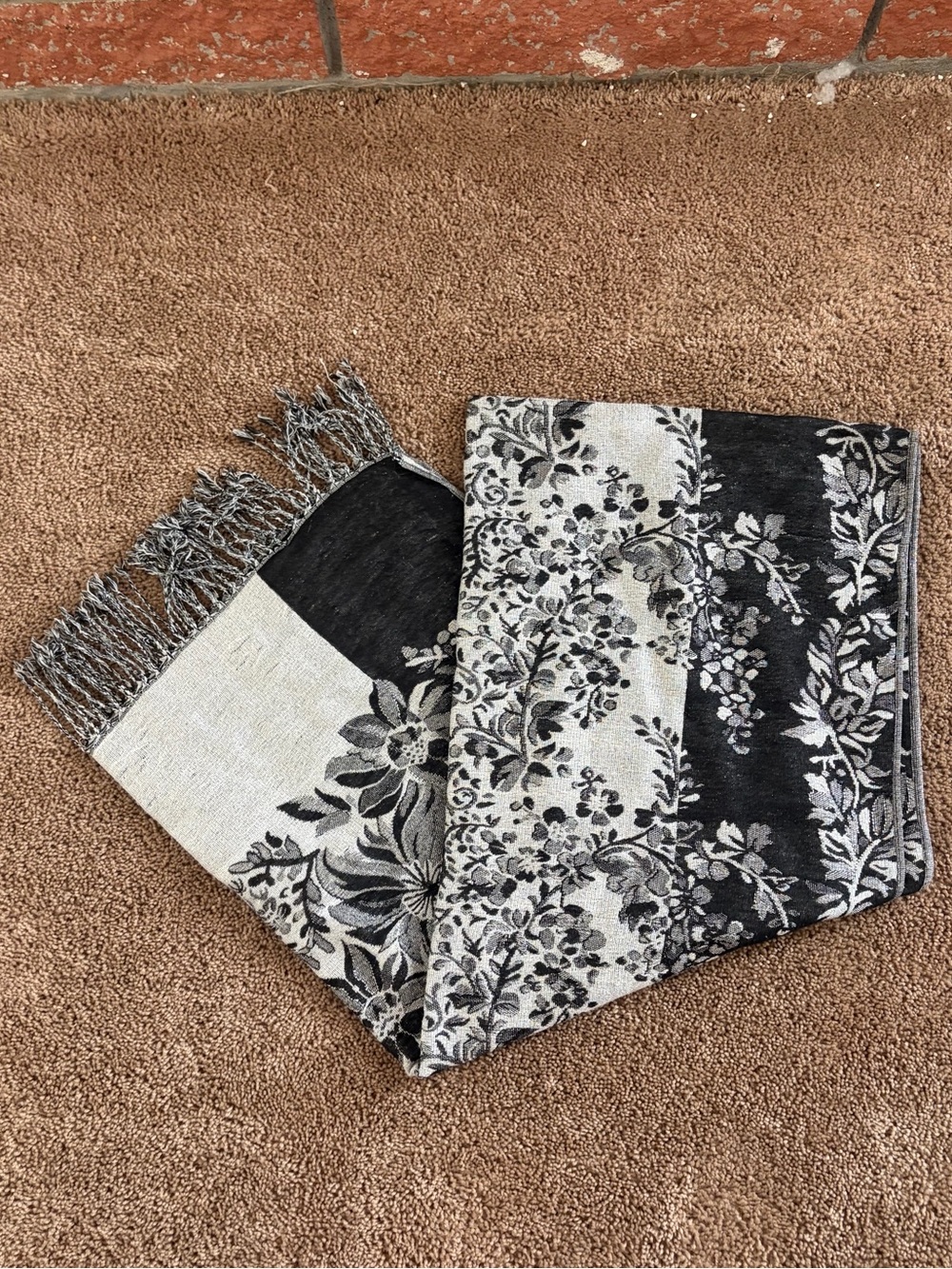 Floral Jacquard Scarf Wrap in Black and Cream